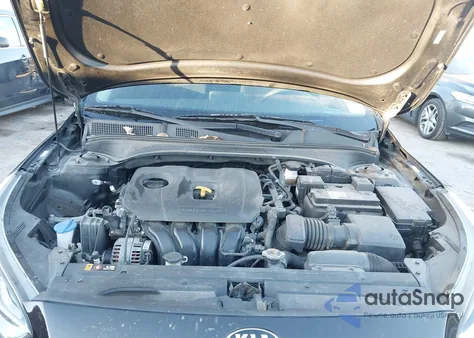 2021 Kia Forte Lxs из США, поврежденный, VIN 3KPF24AD3ME376346